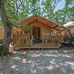 Mobile Homes Bijela Uvala Vacanceselect