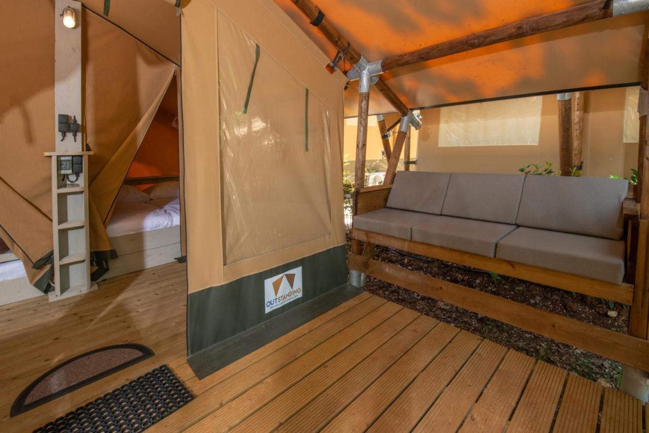 Mobile Homes Bijela Uvala Vacanceselect Poreč
