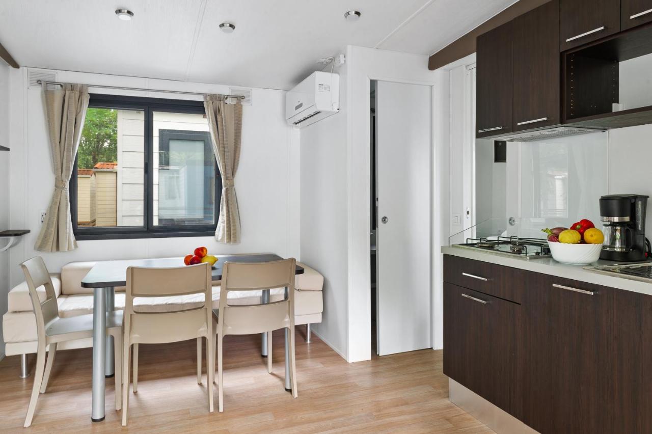 Vakantiepark Mobile Homes Bijela Uvala Vacanceselect 4*