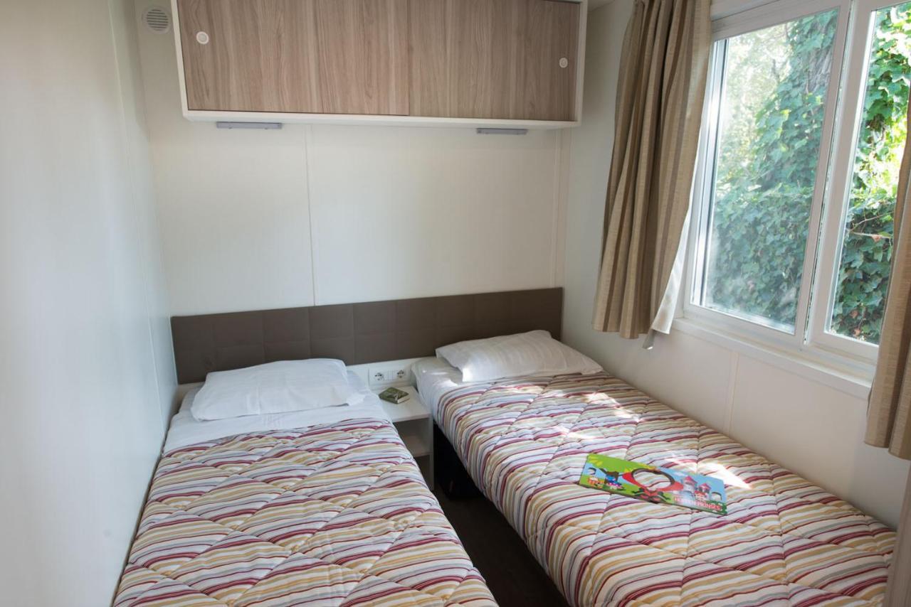Mobile Homes Bijela Uvala Vacanceselect 4*