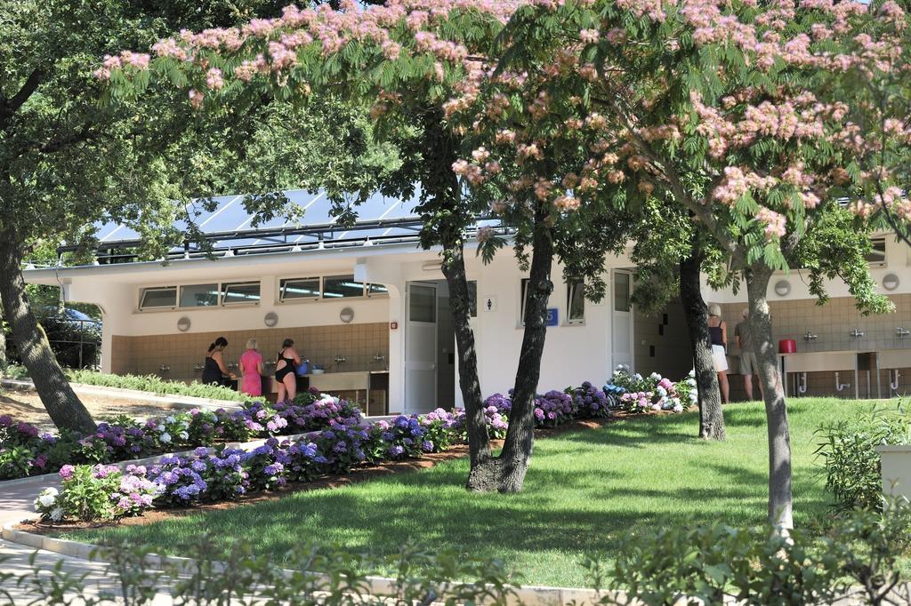 Vakantiepark Mobile Homes Bijela Uvala Vacanceselect Poreč
