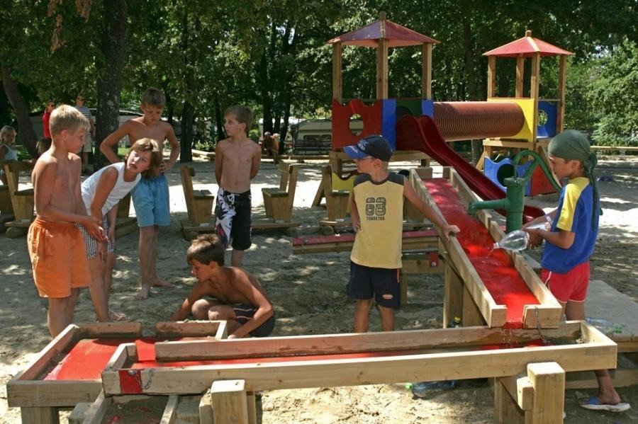 Vakantiepark Mobile Homes Bijela Uvala Vacanceselect